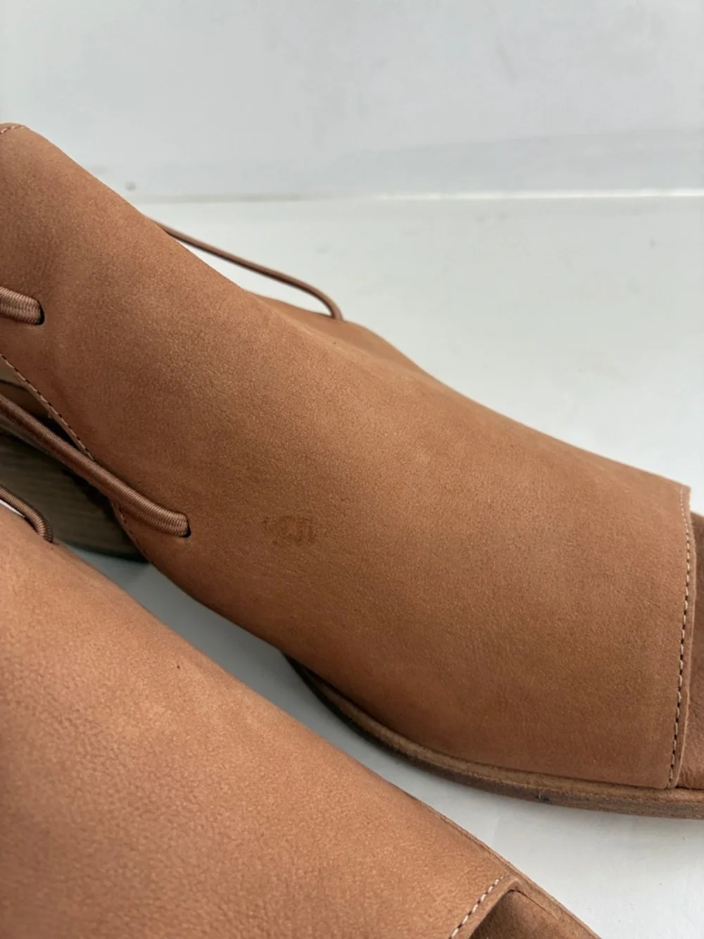 EILEEN FISHER Nikki Sandal Honey Suede Peep-Toe Block Heel Booties Size 8 NEW - Picture 12 of 12